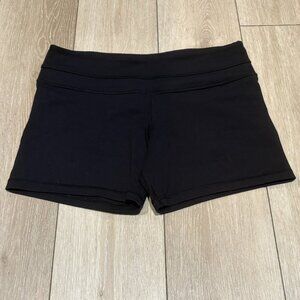 Lululemon Groove Short – 5" Inseam, Black, Size 10